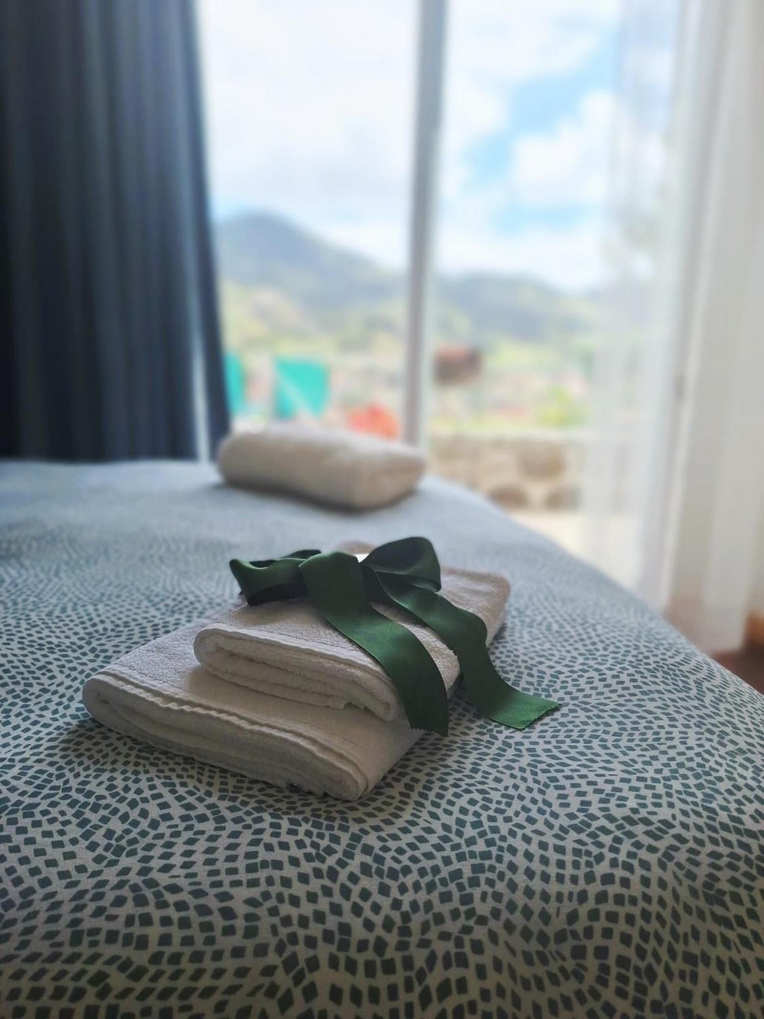 Hotel Vale Dos Ilheus à Machico  Extérieur photo